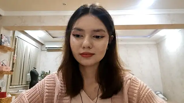 Snapshot of CorinneKindregans chatting on December 2025 04:28:02 PM CorinneKindregans online show from December 2025 04:28:02 PM