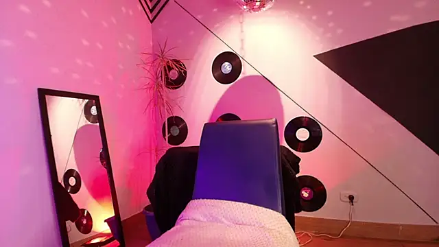 Snapshot of goddess_julieta chatting on February 2026 07:34:01 PM goddess julieta online show from February 2026 07:34:01 PM