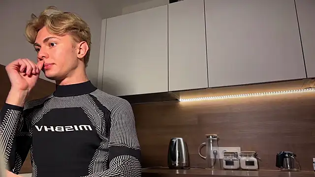 Even Vrot online show from April 2026 07:49:01 PM