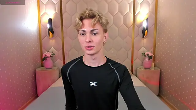 Even Vrot online show from November 2025 07:46:01 PM