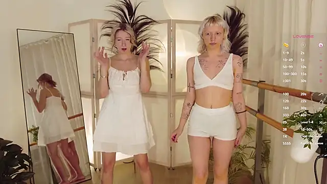 Snapshot of secretsireny chatting on November 2025 08:41:02 PM secretsireny online show from November 2025 08:41:02 PM