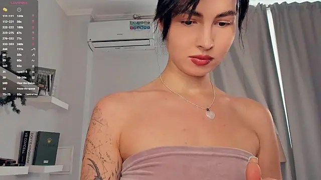 Snapshot of FeliciaKogen chatting on June 2026 07:20:02 AM FeliciaKogen online show from June 2026 07:20:02 AM