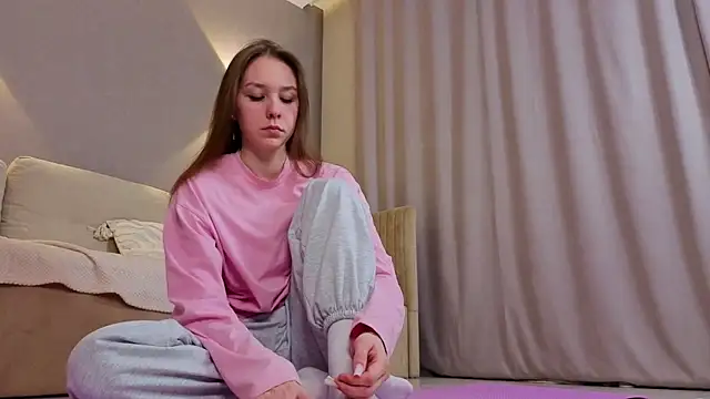 JaymieLarkey online show from January 2026 04:57:02 PM