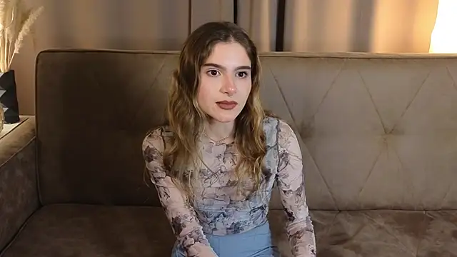 Snapshot of RozanneJordan chatting on November 2025 03:12:01 PM RozanneJordan online show from November 2025 03:12:01 PM