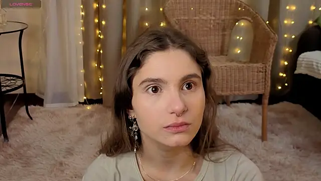 RozanneJordan online show from February 2026 05:23:02 PM