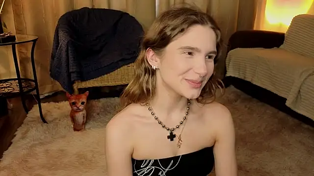 Snapshot of RozanneJordan chatting on May 2026 05:16:02 PM RozanneJordan online show from May 2026 05:16:02 PM