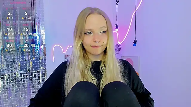 lucy loy online show from January 2026 02:21:02 PM