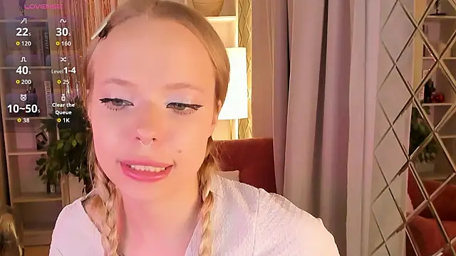 lucy loy online show from January 2026 01:58:01 PM