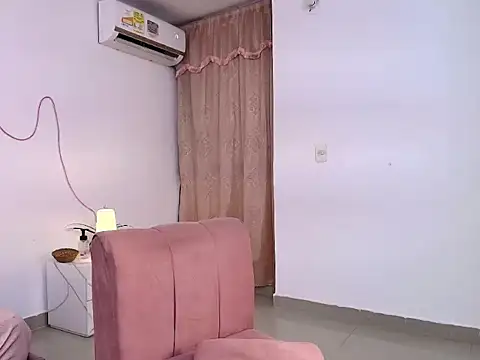 Luna lexy04 online show from April 2026 07:45:01 AM