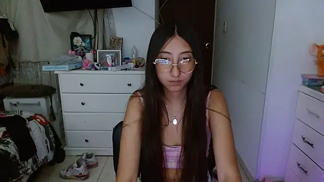 Nanylux online show from February 2026 03:27:01 AM