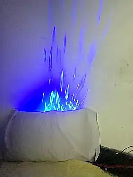 Snapshot of GabySpanic12 chatting on December 2025 02:43:01 AM GabySpanic12 online show from December 2025 02:43:01 AM