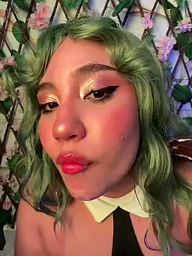 emy eviee online show from March 2026 06:19:01 PM