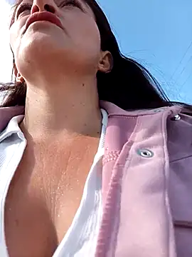 Salome-moon online show from November 2025 02:18:01 PM