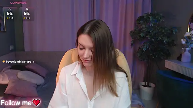 Ursula Andres online show from March 2026 01:06:01 AM