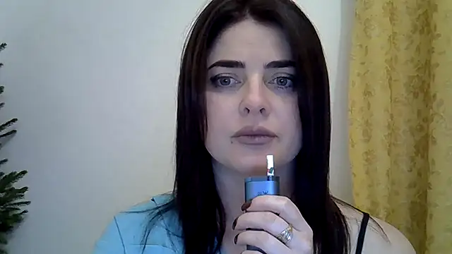 Darkroseq online show from December 2025 07:57:01 PM