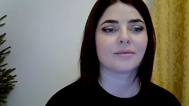 Darkroseq online show from December 2025 02:26:02 PM