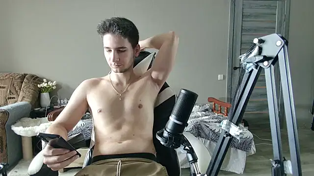 6thfingq online show from November 2025 10:49:02 AM