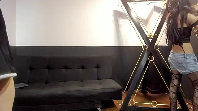 ErisyErian online show from March 2026 02:46:02 PM