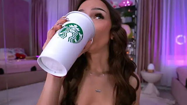 oh M God online show from February 2026 08:22:02 PM