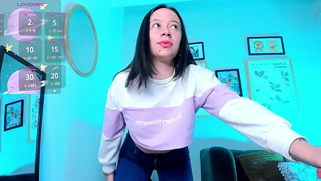 Annie Petters online show from November 2025 12:38:01 PM