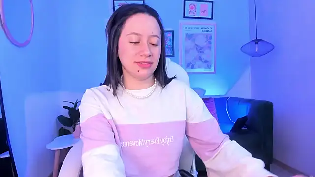 Annie Petters online show from December 2025 12:06:01 PM