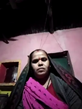 Snapshot of Qxjiya chatting on November 2025 02:50:01 PM Qxjiya online show from November 2025 02:50:01 PM