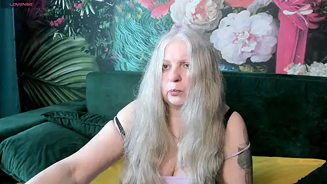mariabelladonna online show from May 2026 12:21:02 AM