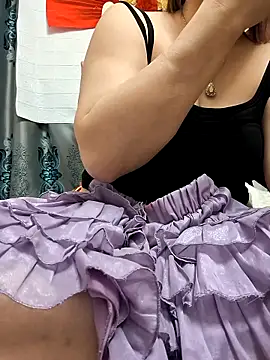 dis princess online show from December 2025 02:44:02 AM