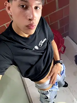 Handsome boys69 online show from December 2025 11:28:02 PM