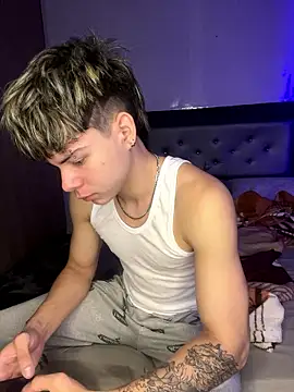 Handsome boys69 online show from January 2026 02:45:01 PM