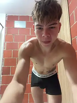 Handsome boys69 online show from March 2026 10:46:02 PM