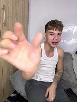 Handsome boys69 online show from February 2026 02:19:01 AM