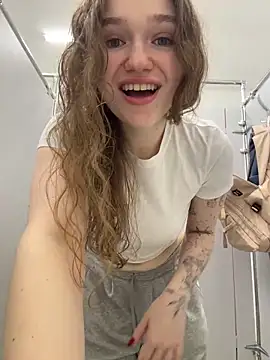 RussianWoman online show from May 2026 12:37:02 AM