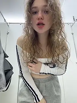 RussianWoman online show from April 2026 04:52:01 AM