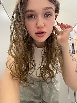 RussianWoman online show from May 2026 12:17:02 AM