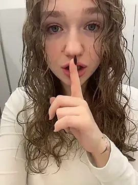 RussianWoman online show from April 2026 03:46:02 AM