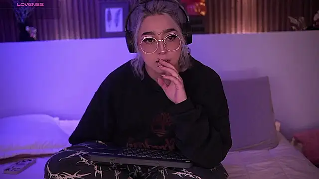 GabyRose9 online show from February 2026 08:37:02 PM