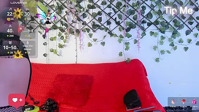 Snapshot of Eva_moon5 chatting on December 2025 07:46:01 PM Eva moon5 online show from December 2025 07:46:01 PM