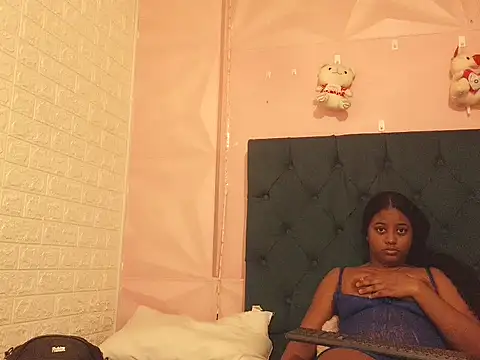 saniasex2025 online show from December 2025 04:55:02 PM