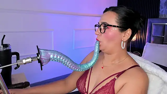 Sienarosewood online show from June 2026 04:18:01 AM
