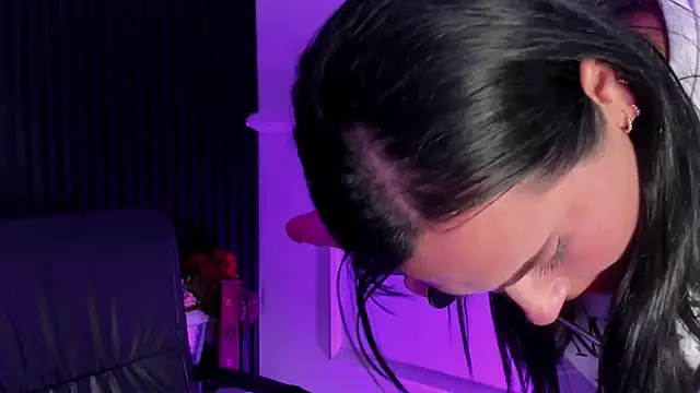 Sienarosewood online show from December 2025 03:44:02 AM