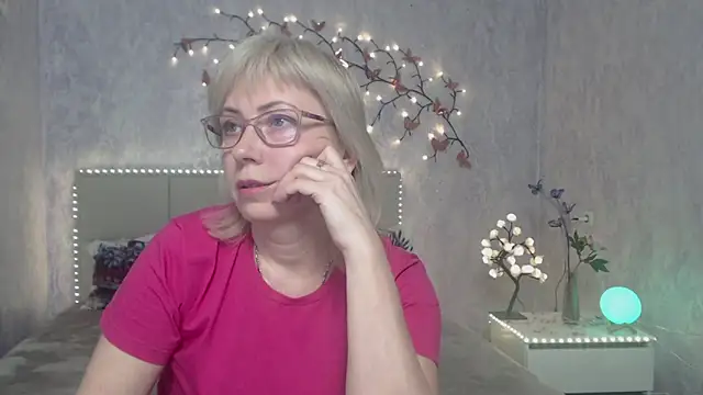 LaurenWishy online show from March 2026 06:24:02 AM