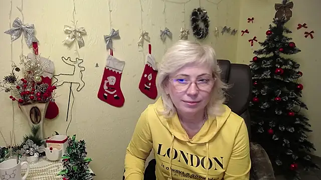 LaurenWishy online show from December 2025 11:56:01 AM