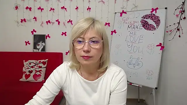 LaurenWishy online show from March 2026 06:26:01 PM