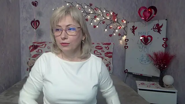 LaurenWishy online show from February 2026 06:12:02 AM