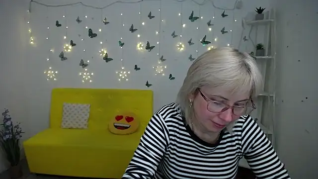 LaurenWishy online show from February 2026 12:56:01 AM