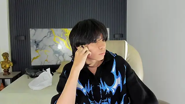 Sylasfrost online show from November 2025 08:42:02 PM