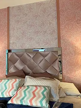 IsabelaStefano online show from November 2025 03:28:02 AM