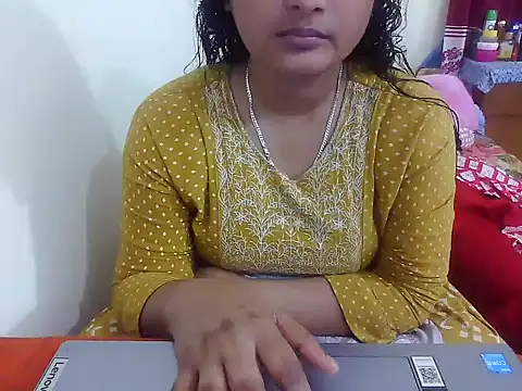 TwinRose2000 online show from February 2026 06:09:01 PM