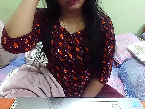 TwinRose2000 online show from January 2026 02:35:01 PM